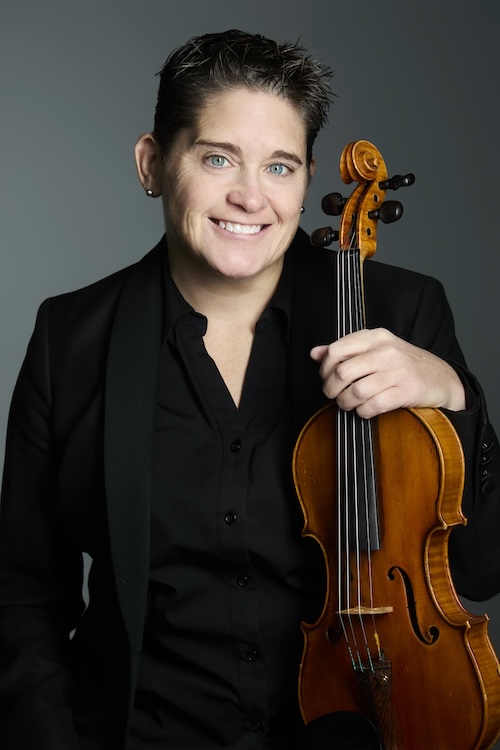Evoto Janine Smith